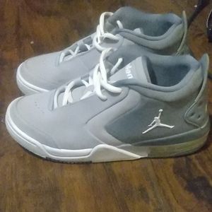 Jordan Shoes Size 6Y Color Cool Grey